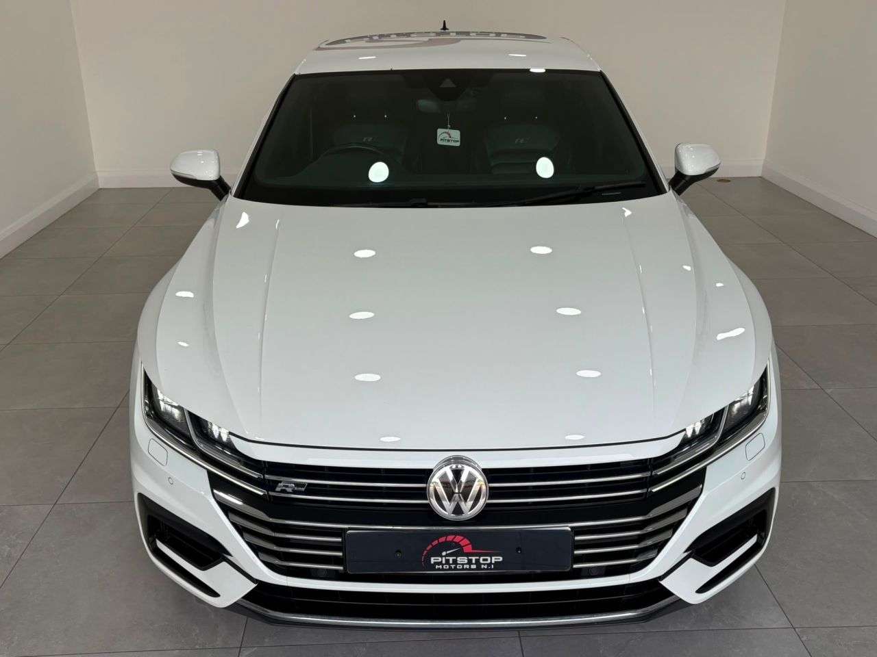 A 2020 VOLKSWAGEN ARTEON 2.0 TDI R-Line Fastback 5dr Diesel DSG Euro 6 (s/s) (190 ps) A 2020 VOLKSWAGEN ARTEON 2.0 TDI R-Line Fastback 5dr Diesel DSG Euro 6 (s/s) (190 ps)