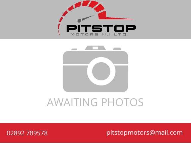 A 2018 VOLVO XC60 2.0 D4 Momentum SUV 5dr Diesel Auto AWD Euro 6 (s/s) (190 ps) A 2018 VOLVO XC60 2.0 D4 Momentum SUV 5dr Diesel Auto AWD Euro 6 (s/s) (190 ps)