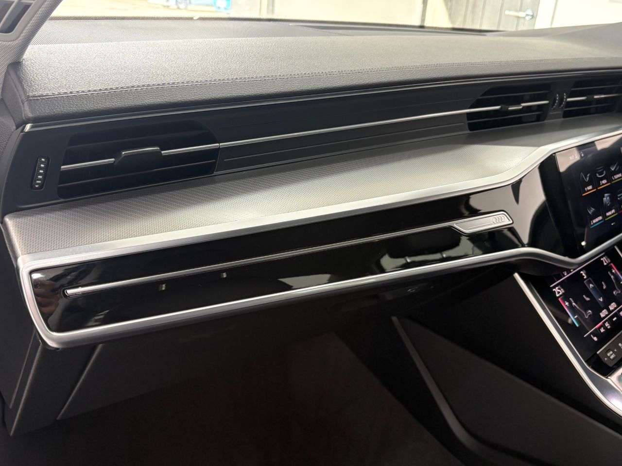 2018 AUDI A6 SALOON 2018 AUDI A6 SALOON