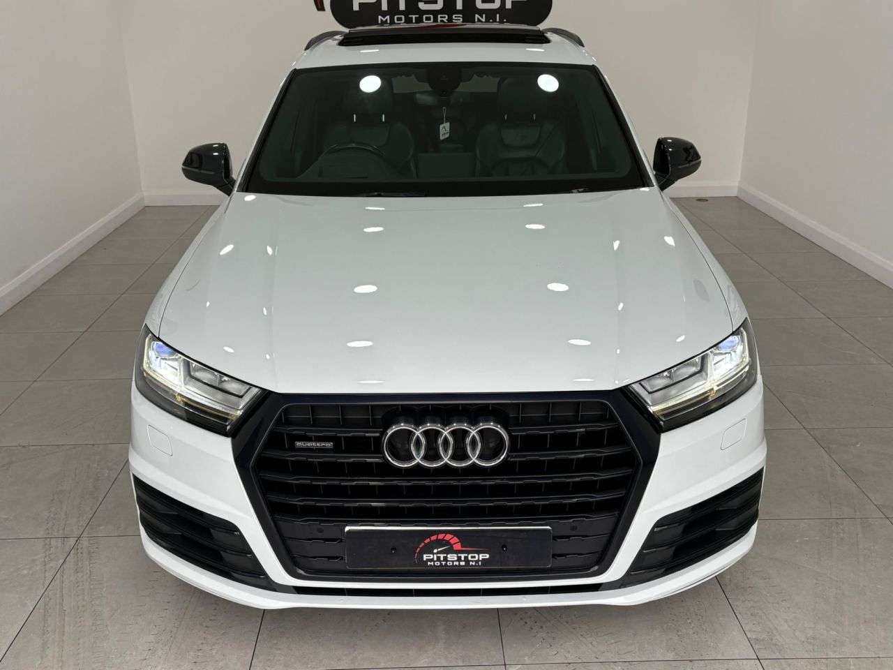 A 2019 AUDI Q7 3.0 TDI V6 50 Black Edition SUV 5dr Diesel Tiptronic quattro Euro 6 (s/s) ( A 2019 AUDI Q7 3.0 TDI V6 50 Black Edition SUV 5dr Diesel Tiptronic quattro Euro 6 (s/s) (