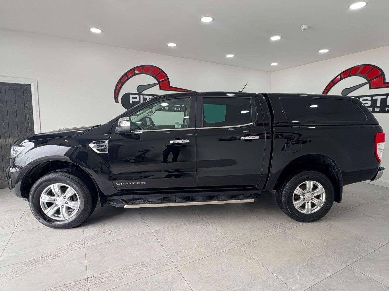 A 2022 FORD RANGER 2.0 EcoBlue Limited Pickup Double Cab 4dr Diesel Manual 4WD Euro 6 (s/s) (1 A 2022 FORD RANGER 2.0 EcoBlue Limited Pickup Double Cab 4dr Diesel Manual 4WD Euro 6 (s/s) (1