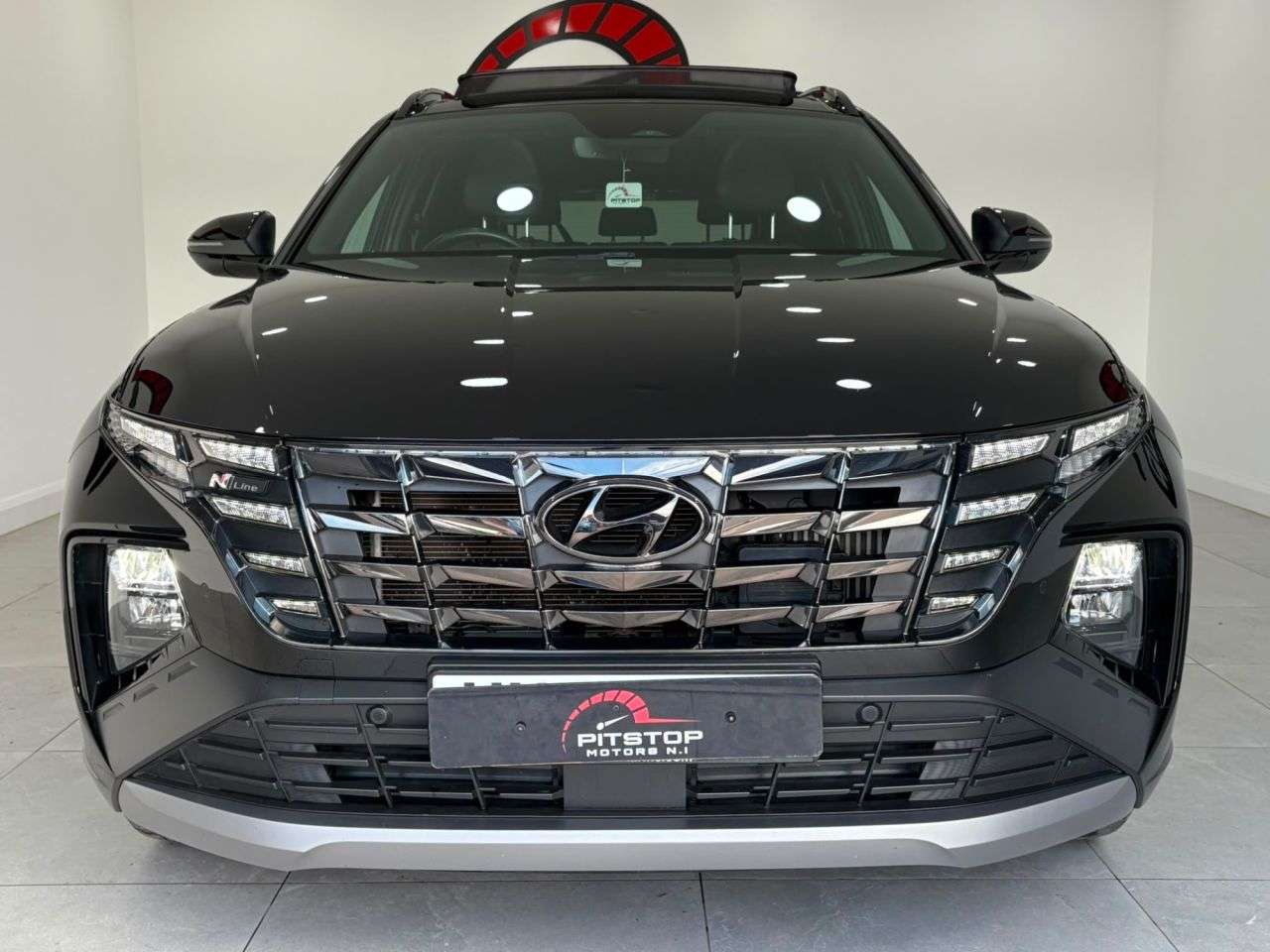 A 2022 HYUNDAI TUCSON 1.6 h T-GDi N Line S SUV 5dr Petrol Hybrid Auto Euro 6 (s/s) (230 ps) A 2022 HYUNDAI TUCSON 1.6 h T-GDi N Line S SUV 5dr Petrol Hybrid Auto Euro 6 (s/s) (230 ps)