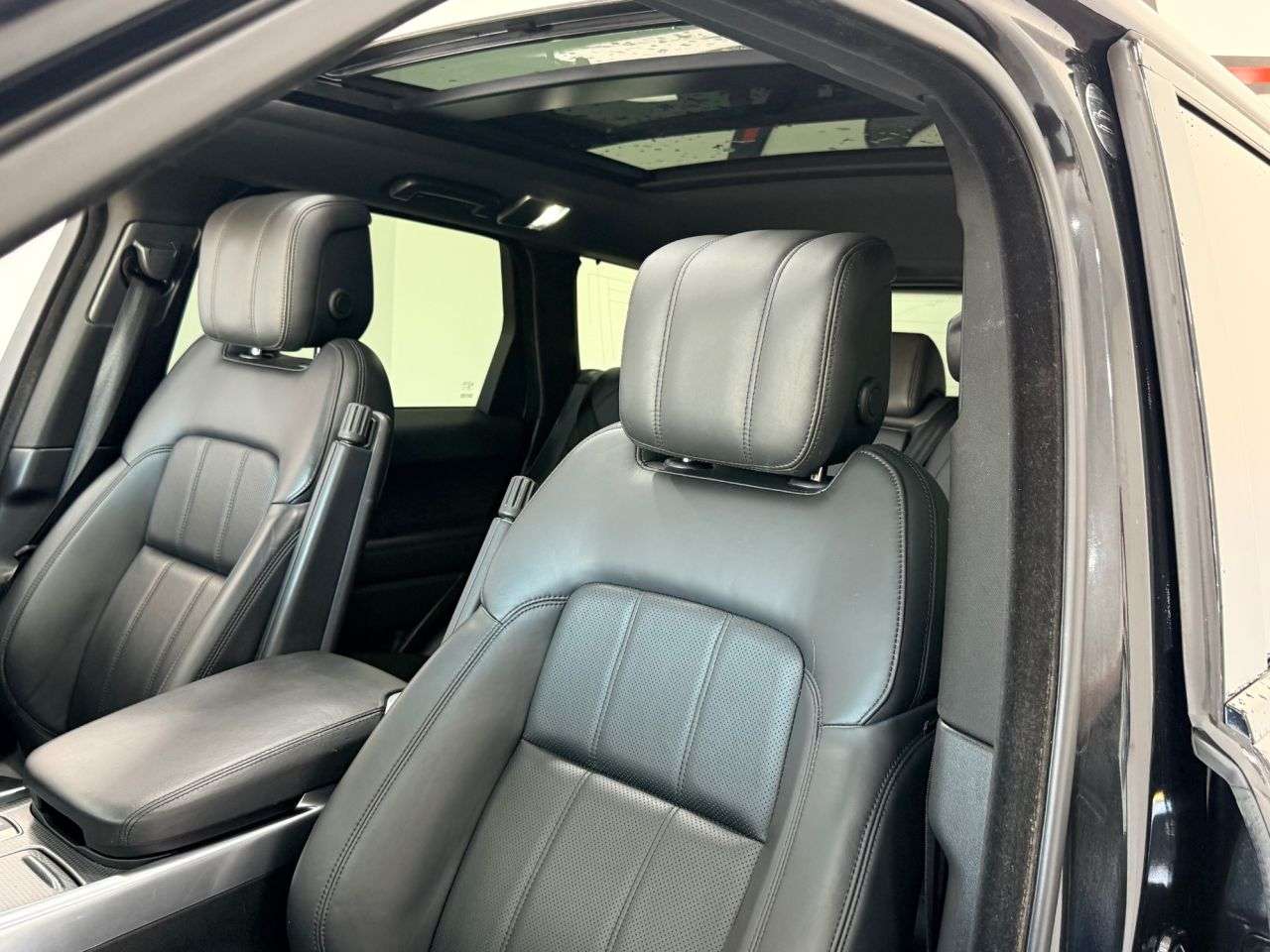 2019 LAND ROVER RANGE ROVER SPORT 2019 LAND ROVER RANGE ROVER SPORT
