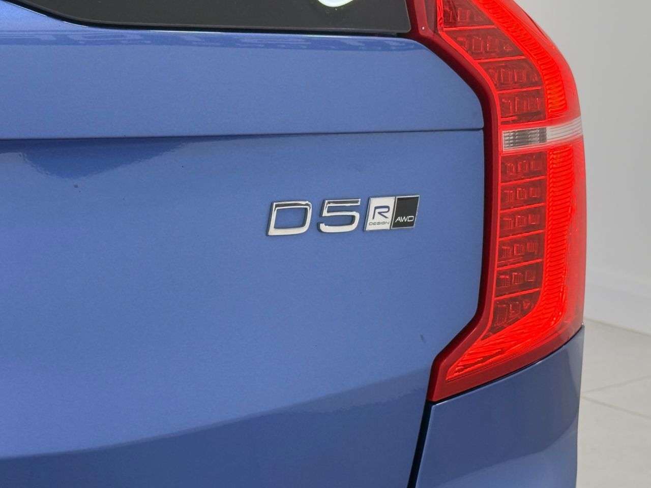 2019 VOLVO XC90 2019 VOLVO XC90