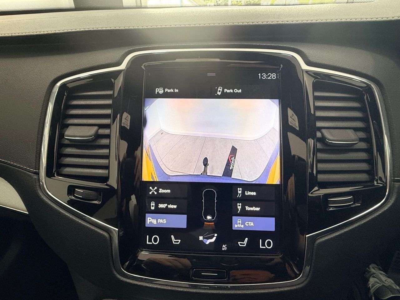 2019 VOLVO XC90 2019 VOLVO XC90