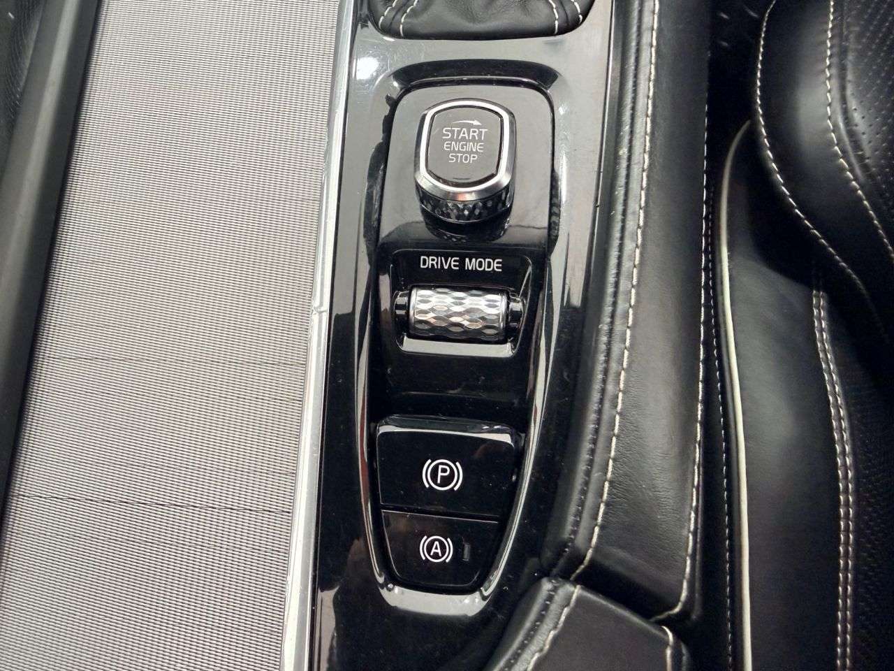 2019 VOLVO XC90 2019 VOLVO XC90