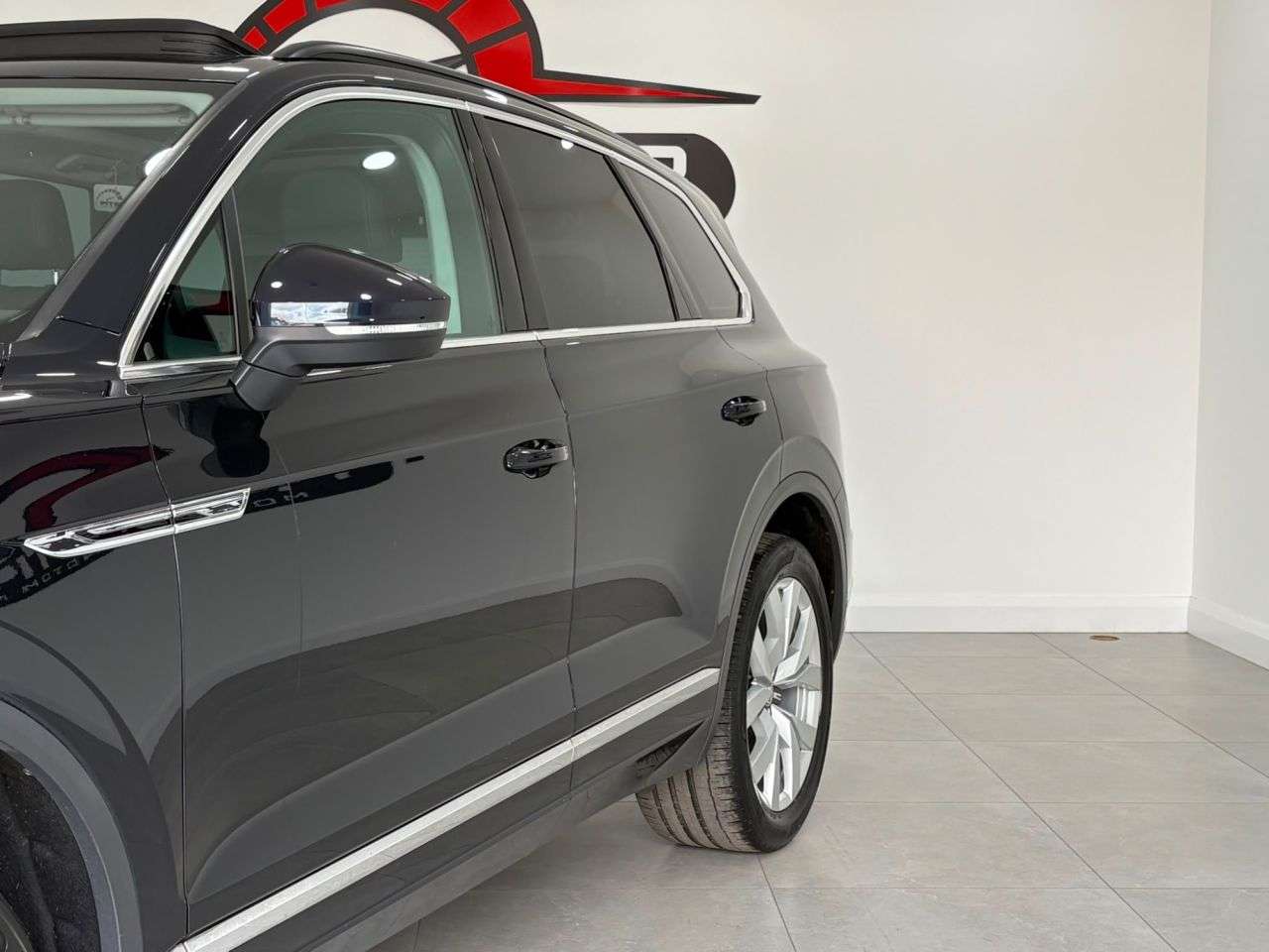 2018 VOLKSWAGEN TOUAREG 2018 VOLKSWAGEN TOUAREG