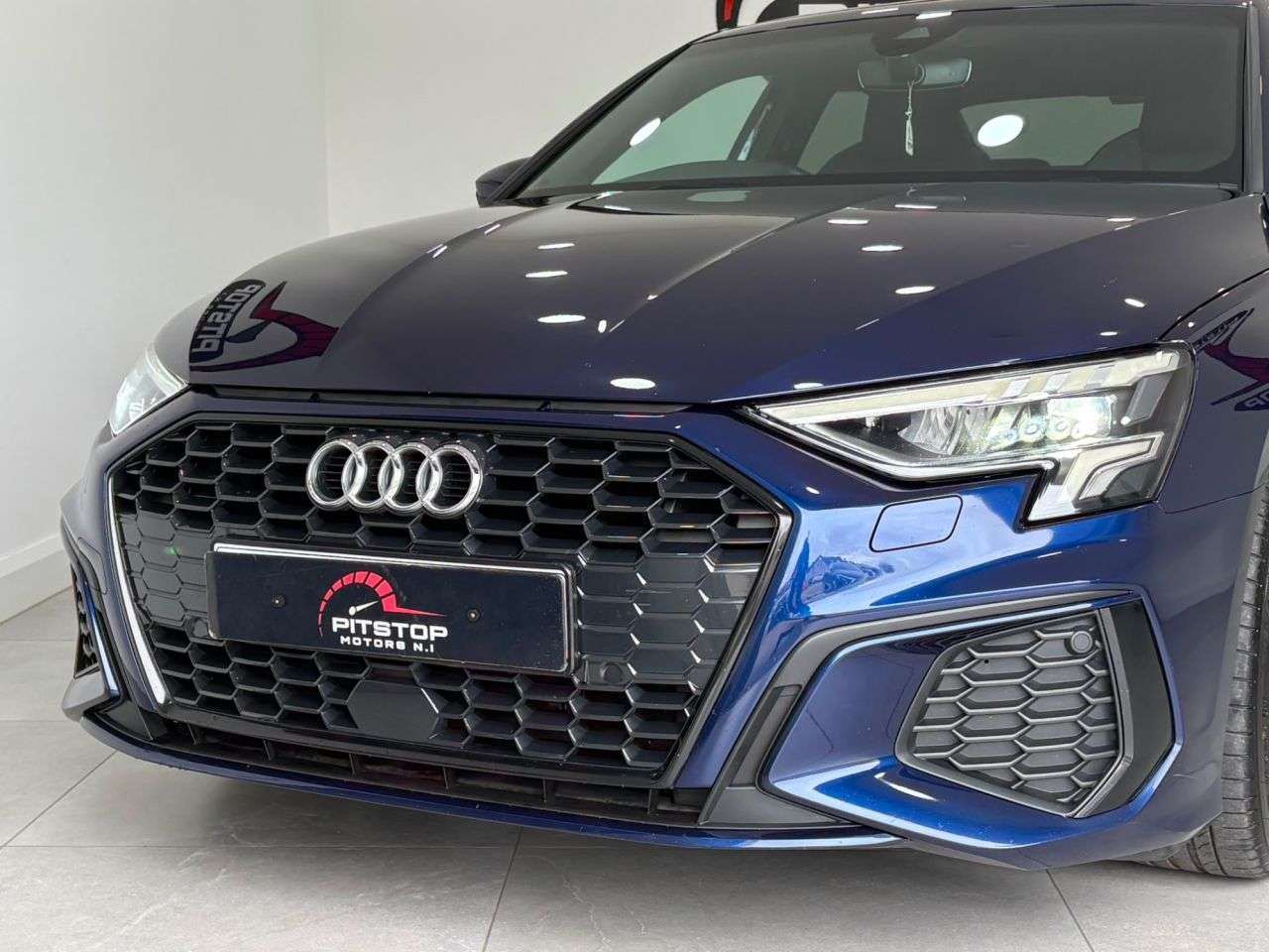 A 2021 AUDI A3 2.0 TDI 30 S line Saloon 4dr Diesel S Tronic Euro 6 (s/s) (116 ps) A 2021 AUDI A3 2.0 TDI 30 S line Saloon 4dr Diesel S Tronic Euro 6 (s/s) (116 ps)