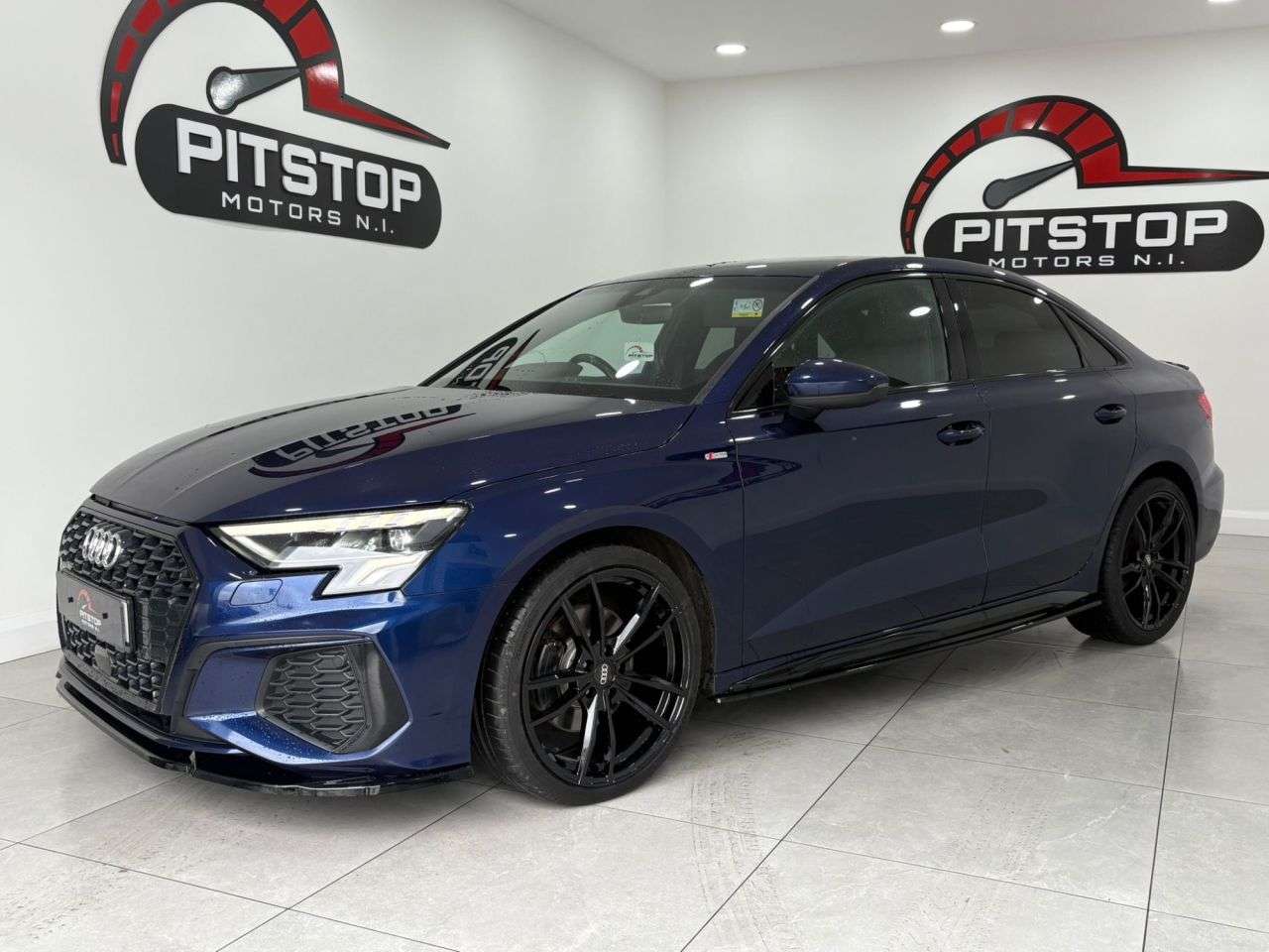 A 2021 AUDI A3 2.0 TDI 30 S line Saloon 4dr Diesel S Tronic Euro 6 (s/s) (116 ps) A 2021 AUDI A3 2.0 TDI 30 S line Saloon 4dr Diesel S Tronic Euro 6 (s/s) (116 ps)