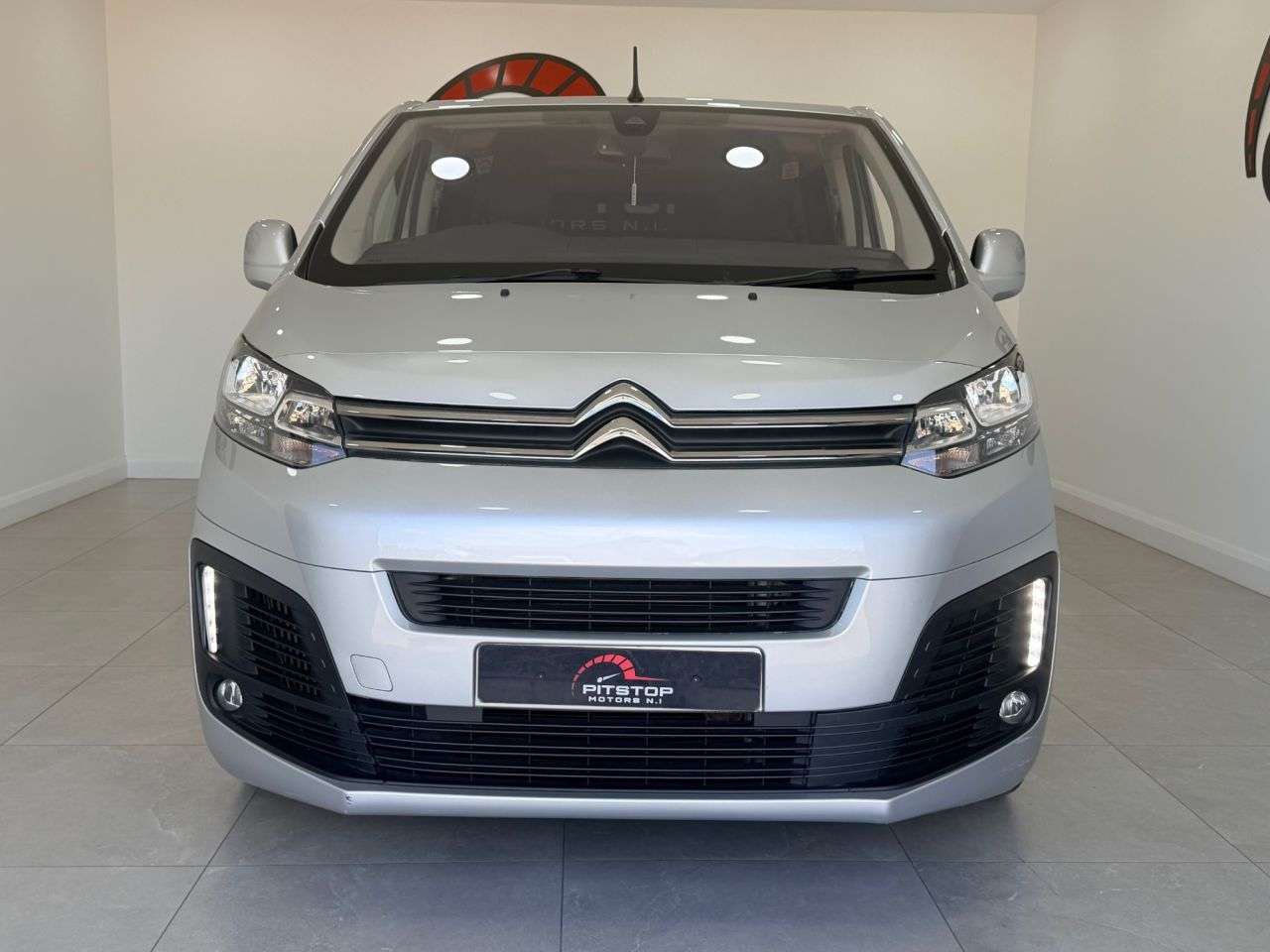 A 2017 CITROEN SPACETOURER 1.6 BlueHDi Feel M MPV 5dr Diesel Manual MWB Euro 6 (s/s) (115 ps) A 2017 CITROEN SPACETOURER 1.6 BlueHDi Feel M MPV 5dr Diesel Manual MWB Euro 6 (s/s) (115 ps)