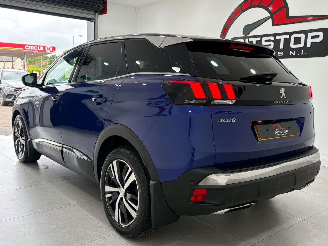 2017 PEUGEOT 3008 2017 PEUGEOT 3008