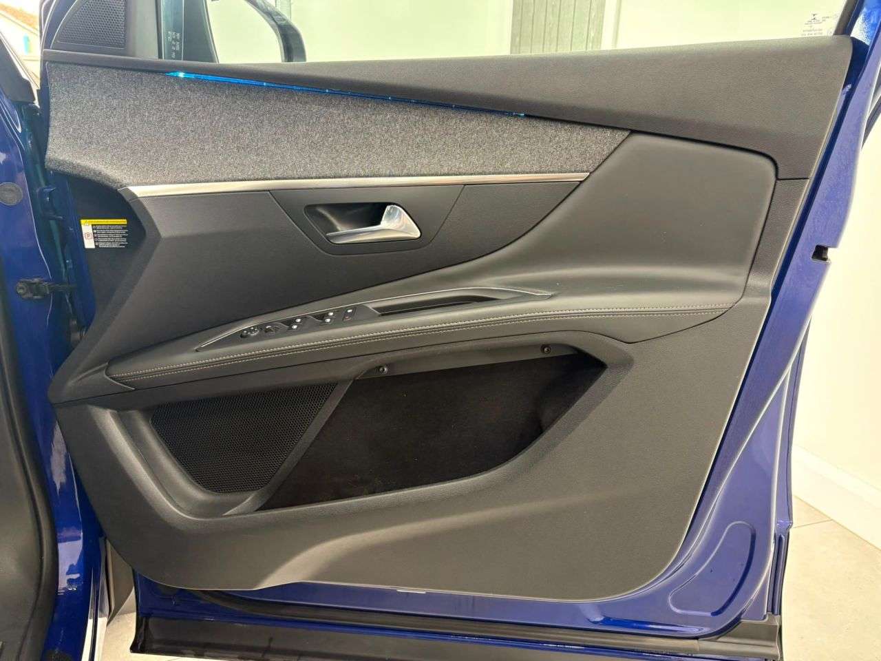 2017 PEUGEOT 3008 2017 PEUGEOT 3008