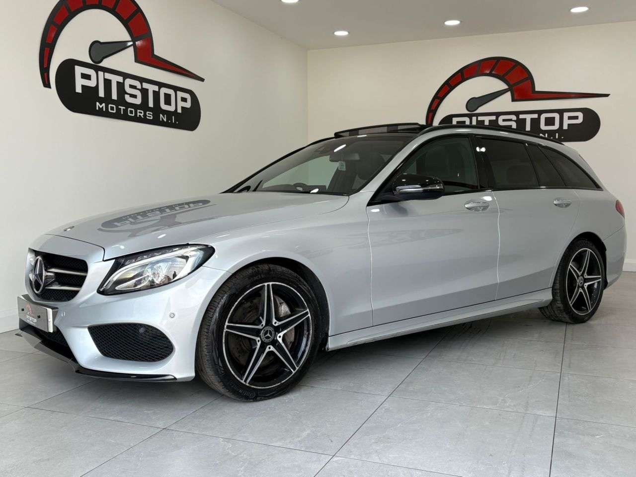 A 2018 MERCEDES-BENZ C CLASS 2.1 C250d AMG Line (Premium Plus) Estate 5dr Diesel G-Tronic+ Euro 6 (s/s) A 2018 MERCEDES-BENZ C CLASS 2.1 C250d AMG Line (Premium Plus) Estate 5dr Diesel G-Tronic+ Euro 6 (s/s)