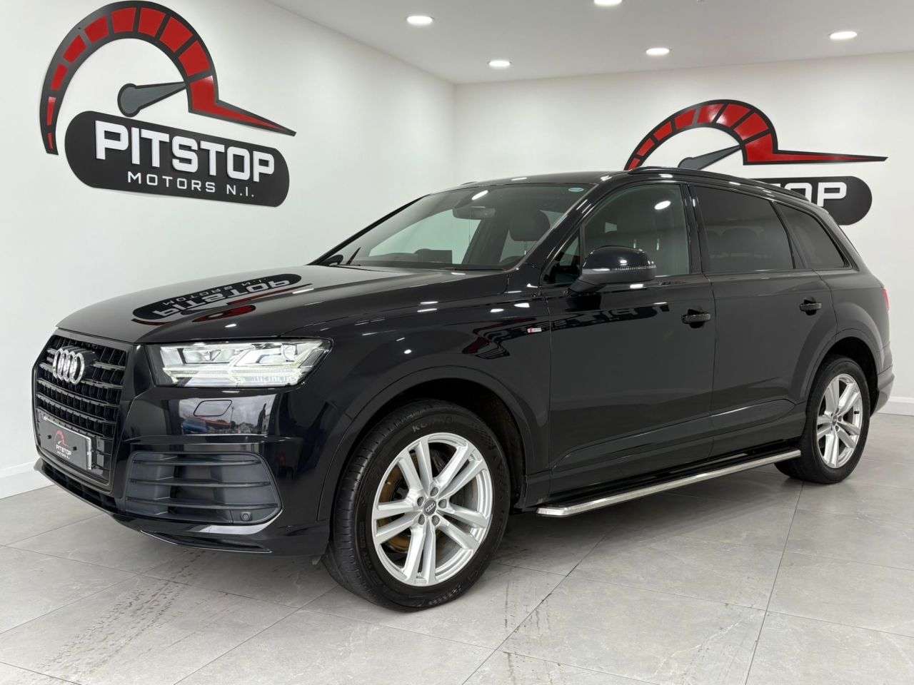A 2018 AUDI Q7 3.0 TDI V6 45 S line SUV 5dr Diesel Tiptronic quattro Euro 6 (s/s) (231 ps) A 2018 AUDI Q7 3.0 TDI V6 45 S line SUV 5dr Diesel Tiptronic quattro Euro 6 (s/s) (231 ps)