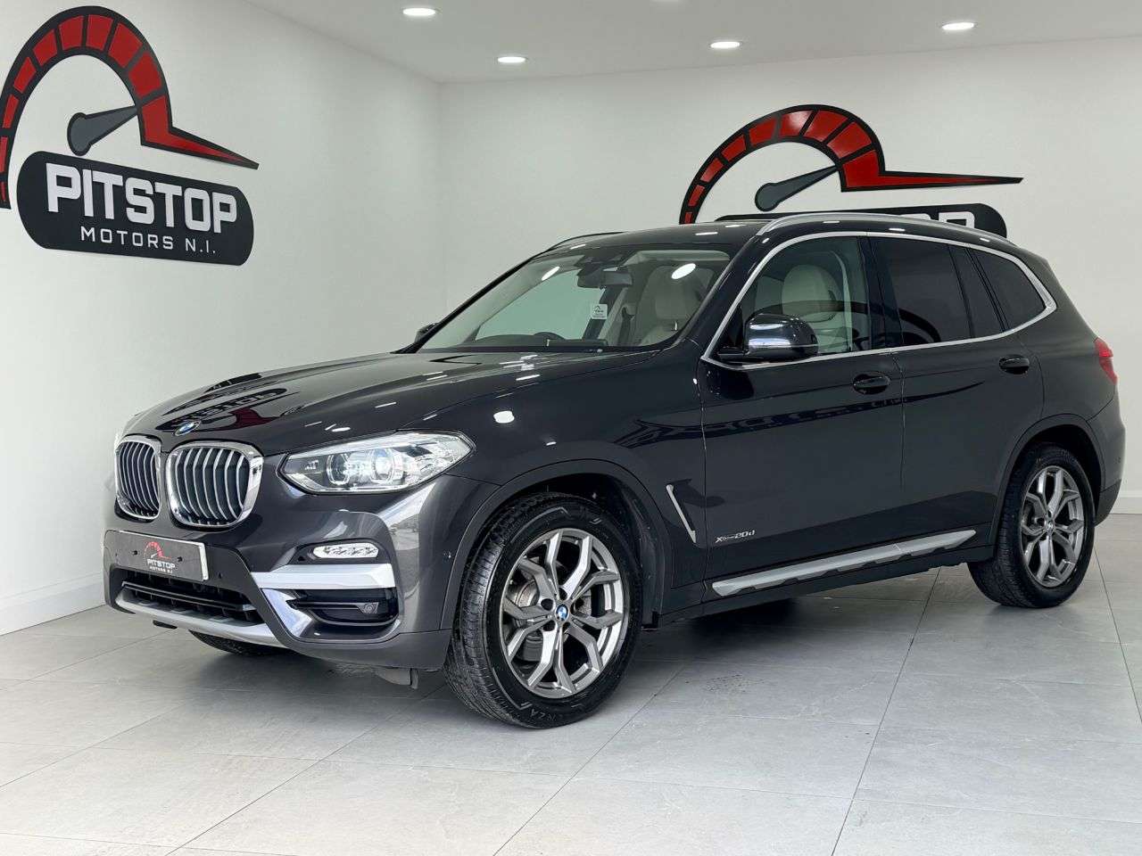 A 2018 BMW X3 2.0 20d xLine SUV 5dr Diesel Auto xDrive Euro 6 (s/s) (190 ps) A 2018 BMW X3 2.0 20d xLine SUV 5dr Diesel Auto xDrive Euro 6 (s/s) (190 ps)