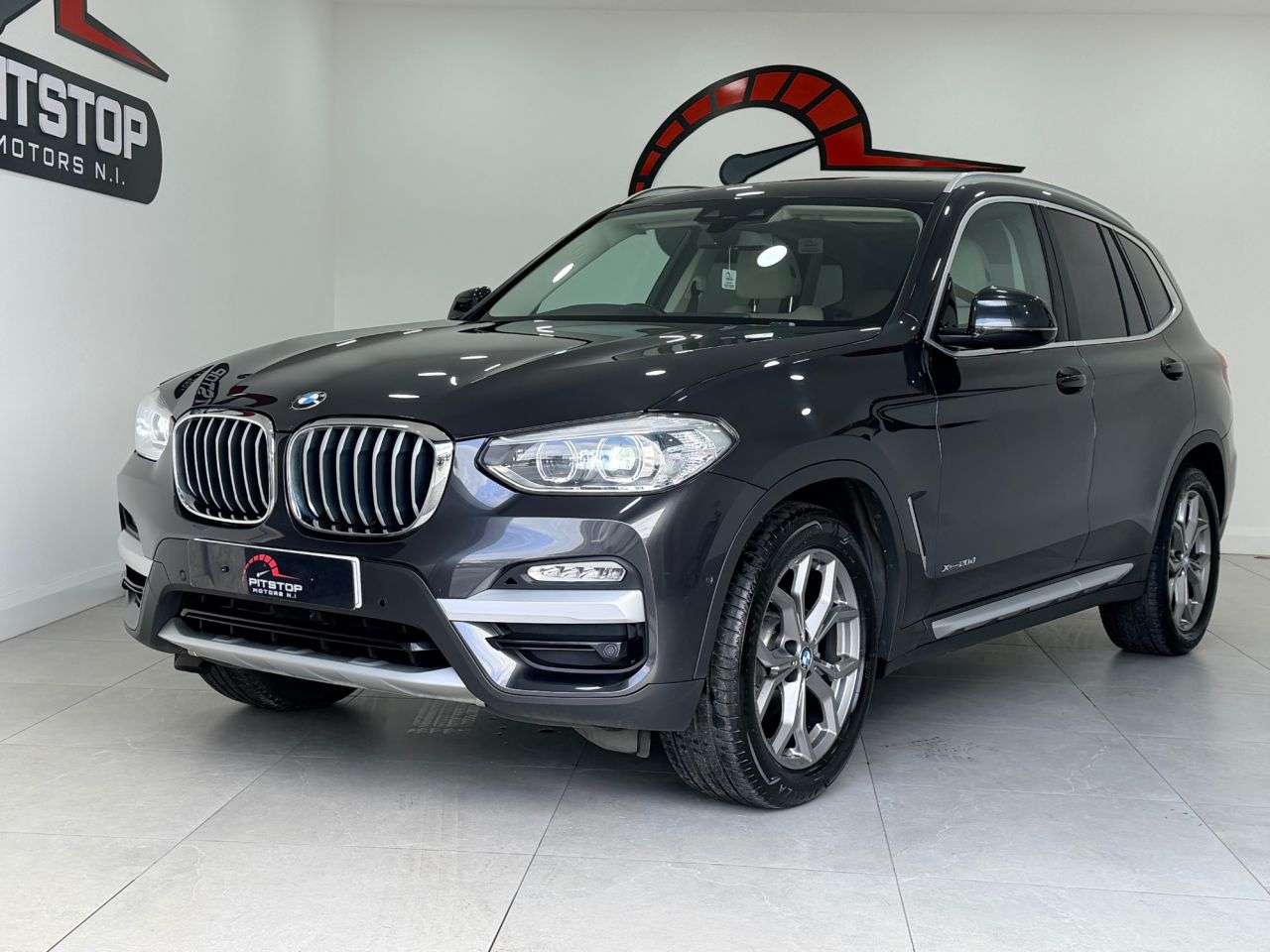 A 2018 BMW X3 2.0 20d xLine SUV 5dr Diesel Auto xDrive Euro 6 (s/s) (190 ps) A 2018 BMW X3 2.0 20d xLine SUV 5dr Diesel Auto xDrive Euro 6 (s/s) (190 ps)