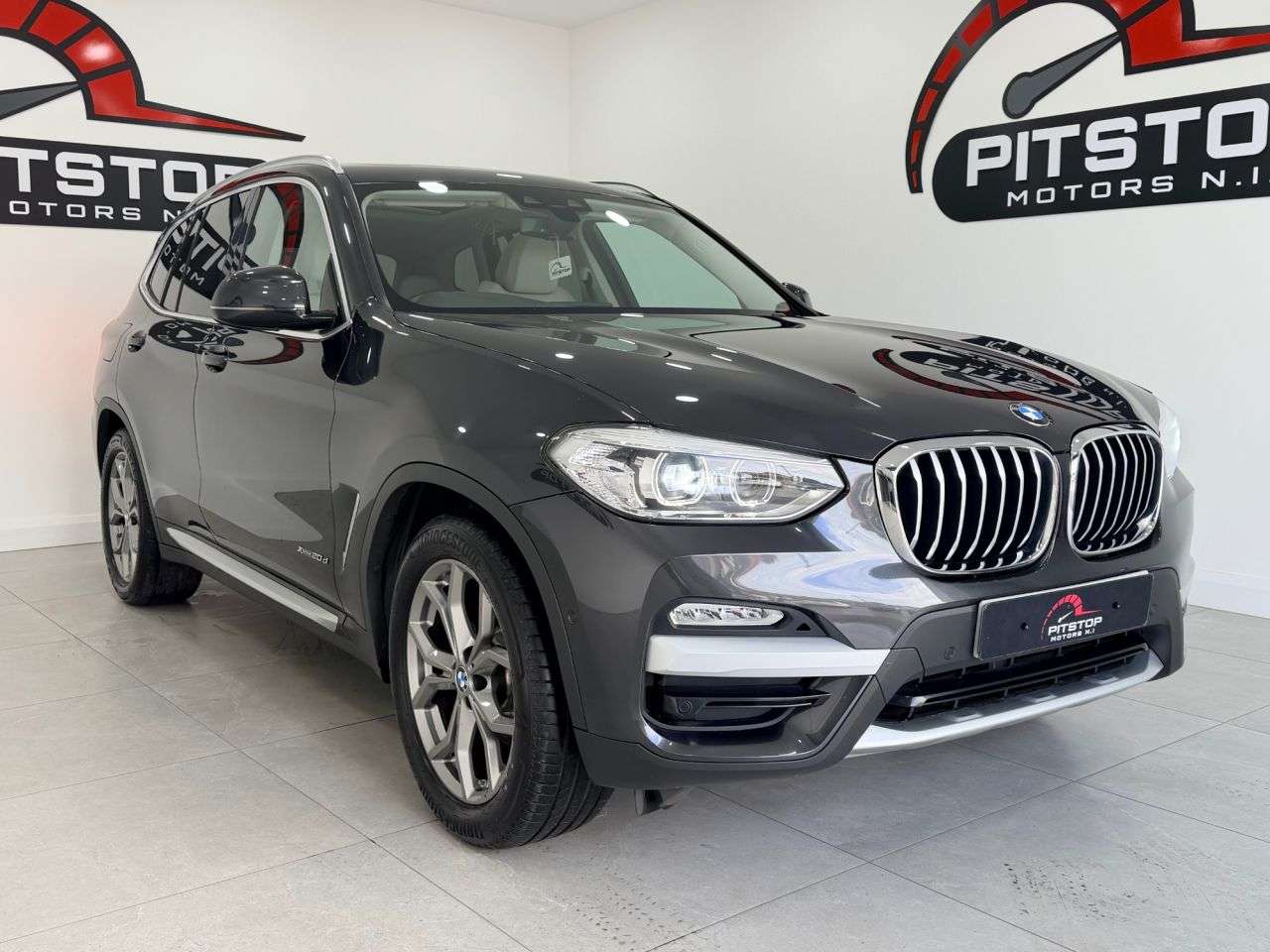 A 2018 BMW X3 2.0 20d xLine SUV 5dr Diesel Auto xDrive Euro 6 (s/s) (190 ps) A 2018 BMW X3 2.0 20d xLine SUV 5dr Diesel Auto xDrive Euro 6 (s/s) (190 ps)