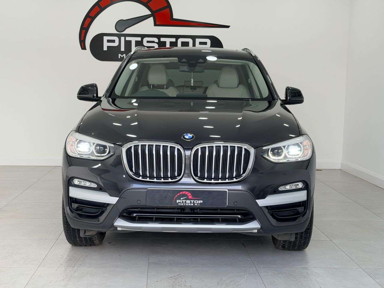 A 2018 BMW X3 2.0 20d xLine SUV 5dr Diesel Auto xDrive Euro 6 (s/s) (190 ps) A 2018 BMW X3 2.0 20d xLine SUV 5dr Diesel Auto xDrive Euro 6 (s/s) (190 ps)