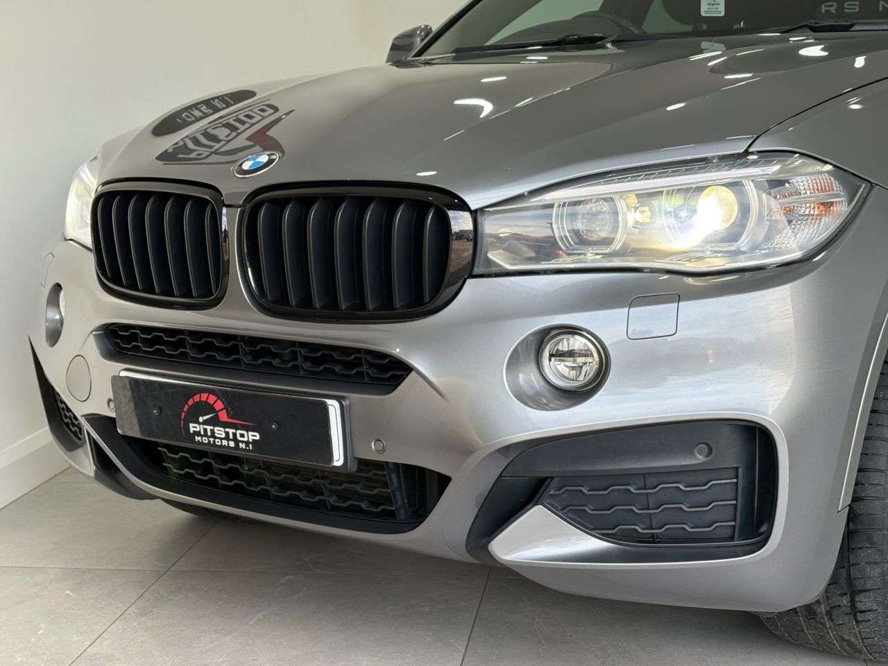 A 2016 BMW X6 3.0 40d M Sport SUV 5dr Diesel Auto xDrive Euro 6 (s/s) (313 ps) A 2016 BMW X6 3.0 40d M Sport SUV 5dr Diesel Auto xDrive Euro 6 (s/s) (313 ps)