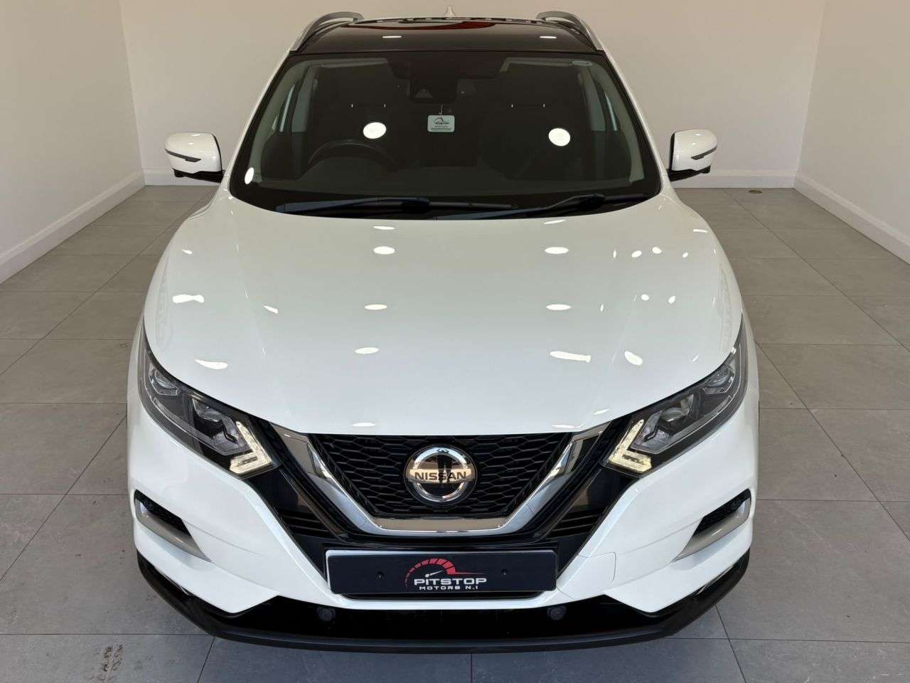 A 2018 NISSAN QASHQAI 1.6 dCi N-Connecta SUV 5dr Diesel XTRON Euro 6 (s/s) (130 ps) A 2018 NISSAN QASHQAI 1.6 dCi N-Connecta SUV 5dr Diesel XTRON Euro 6 (s/s) (130 ps)