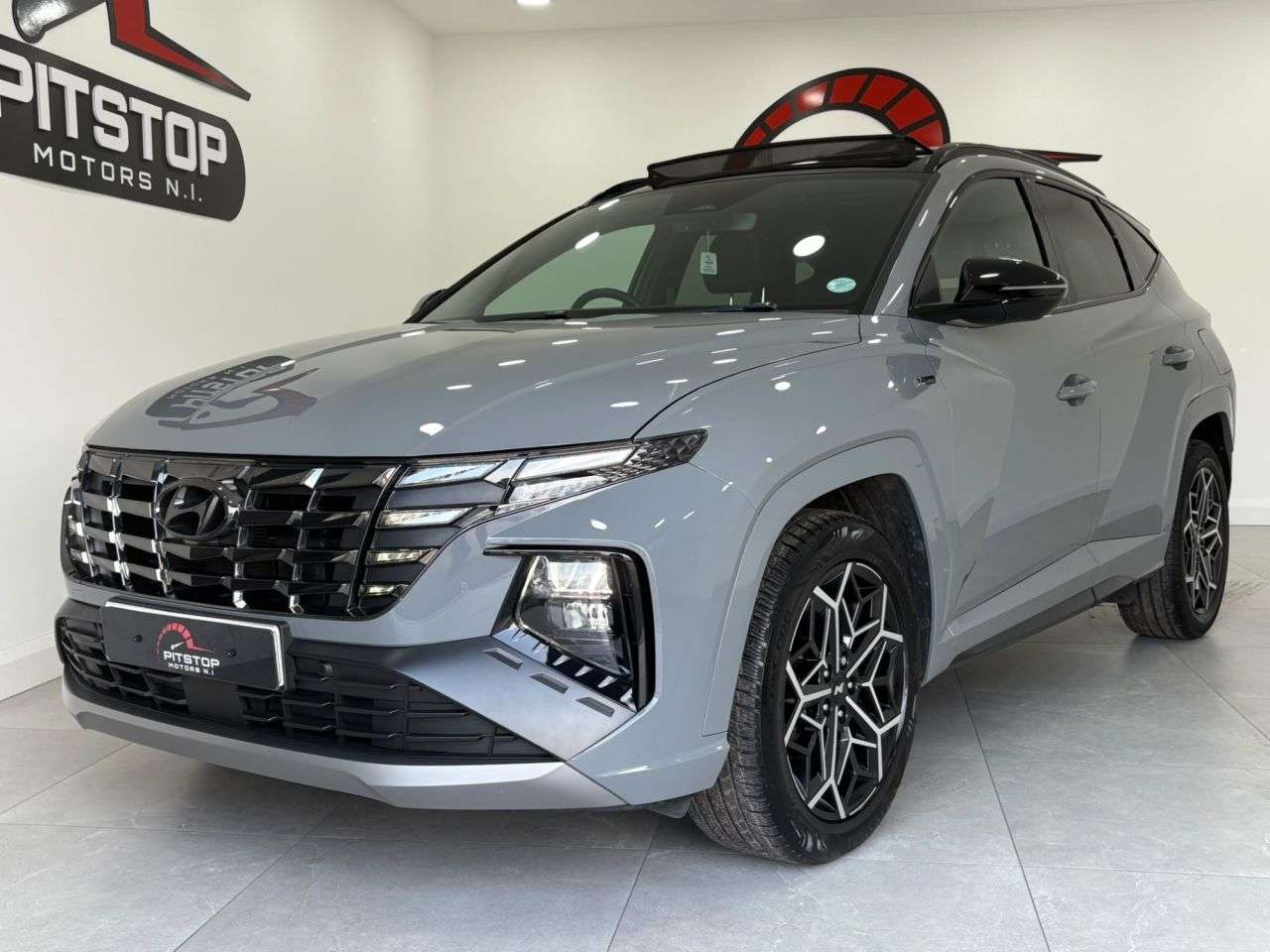 A 2022 HYUNDAI TUCSON 1.6 h T-GDi N Line S SUV 5dr Petrol Hybrid Auto Euro 6 (s/s) (230 ps) A 2022 HYUNDAI TUCSON 1.6 h T-GDi N Line S SUV 5dr Petrol Hybrid Auto Euro 6 (s/s) (230 ps)