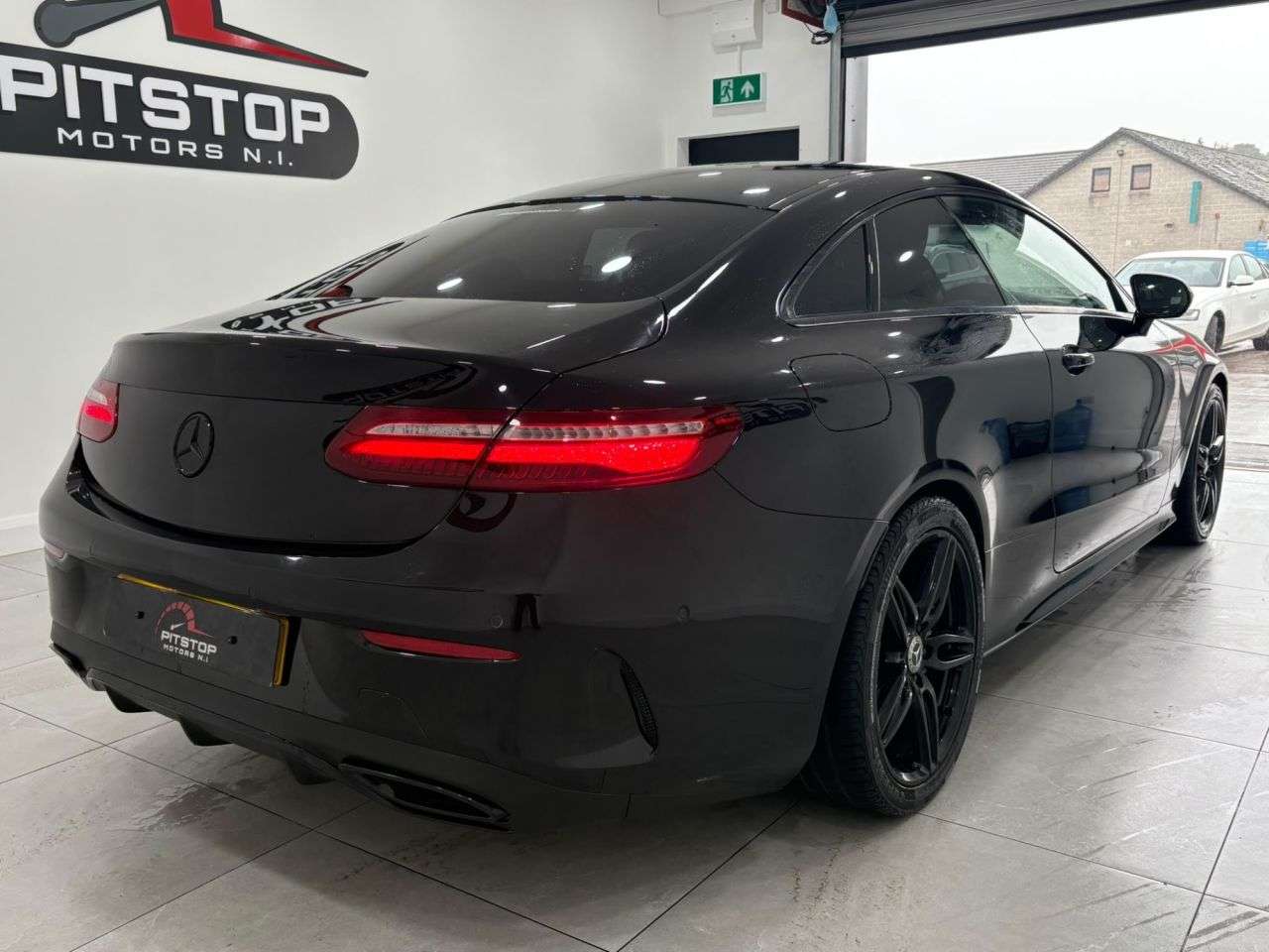 2017 MERCEDES-BENZ E CLASS 2017 MERCEDES-BENZ E CLASS