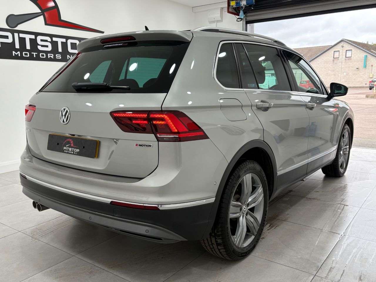 2019 VOLKSWAGEN TIGUAN 2019 VOLKSWAGEN TIGUAN