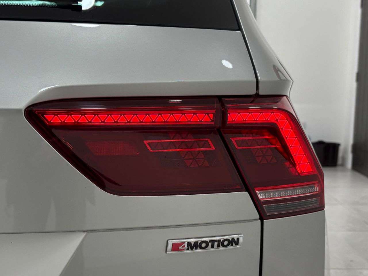 2019 VOLKSWAGEN TIGUAN 2019 VOLKSWAGEN TIGUAN