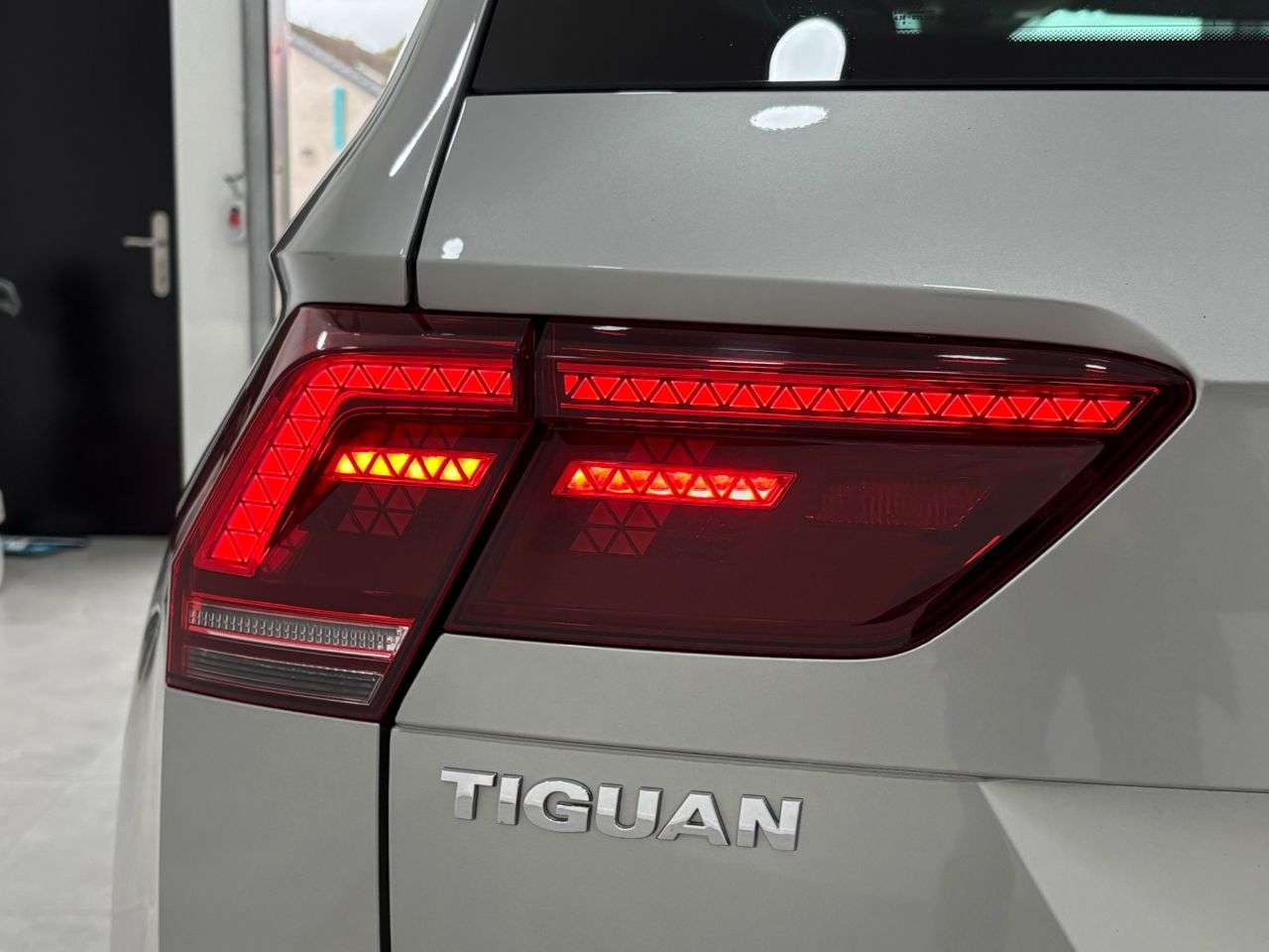 2019 VOLKSWAGEN TIGUAN 2019 VOLKSWAGEN TIGUAN