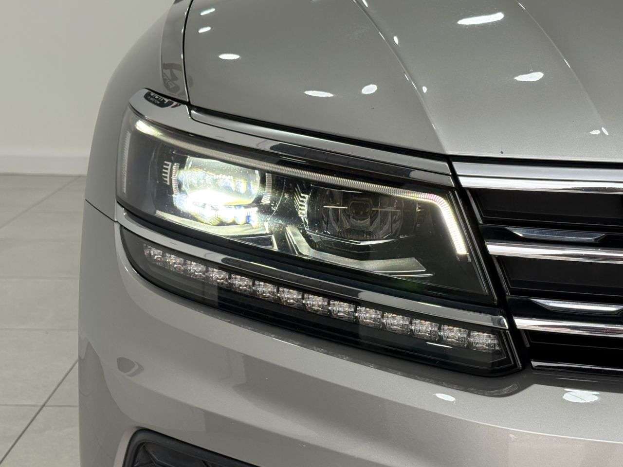 2019 VOLKSWAGEN TIGUAN 2019 VOLKSWAGEN TIGUAN