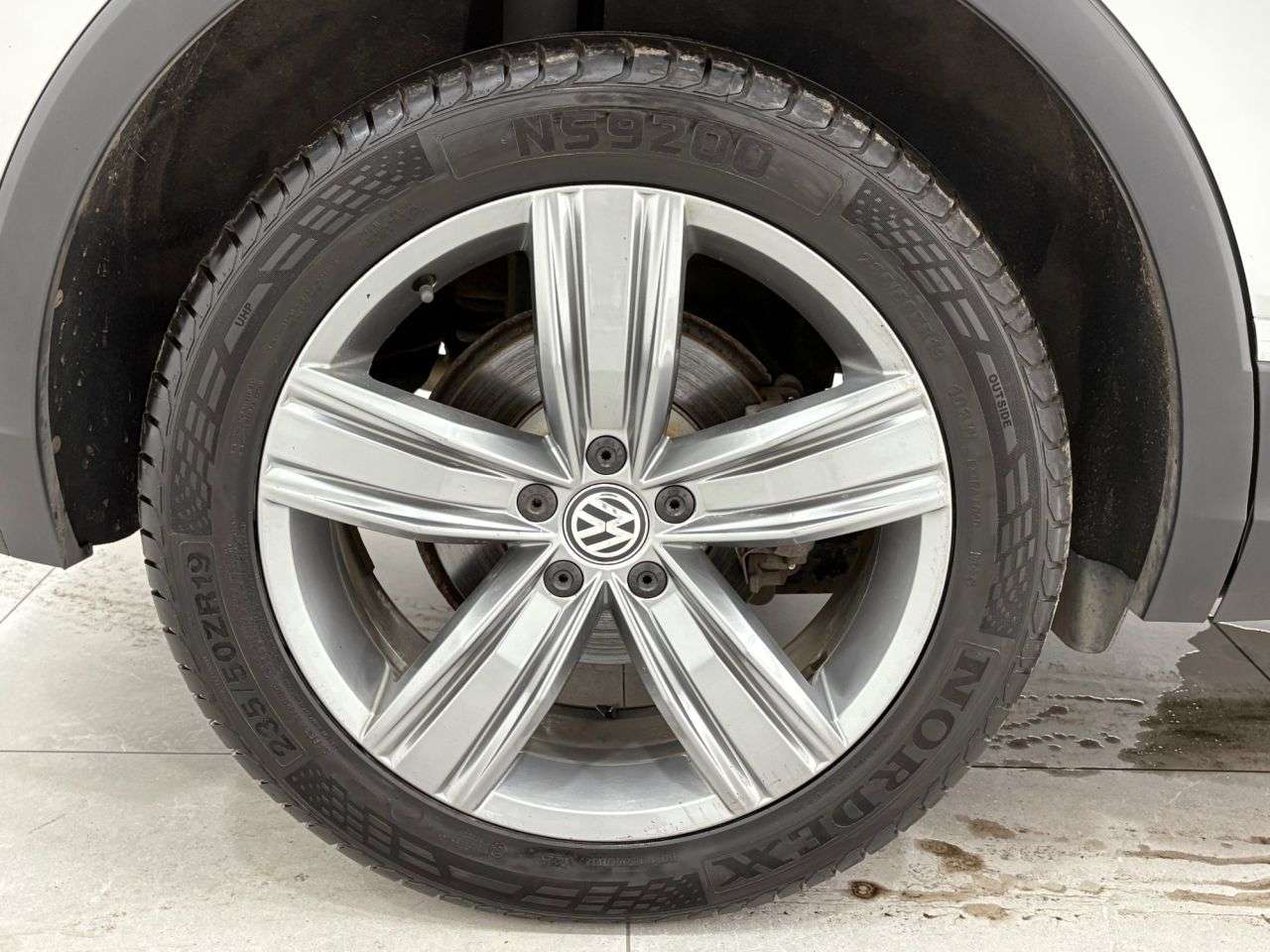 2019 VOLKSWAGEN TIGUAN 2019 VOLKSWAGEN TIGUAN