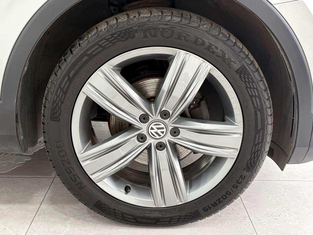 2019 VOLKSWAGEN TIGUAN 2019 VOLKSWAGEN TIGUAN