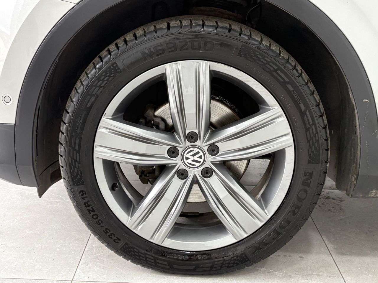2019 VOLKSWAGEN TIGUAN 2019 VOLKSWAGEN TIGUAN