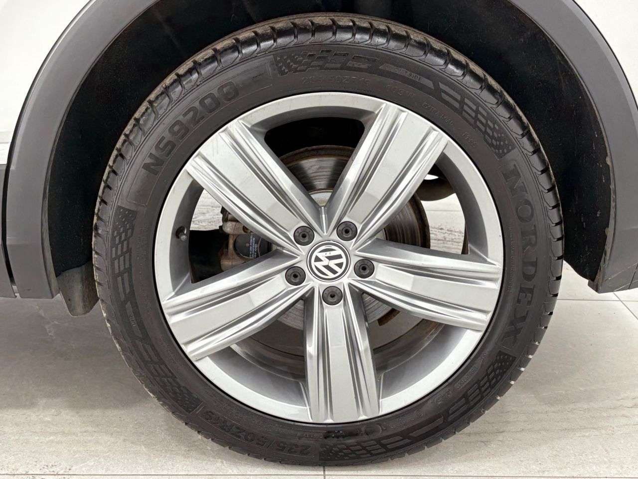 2019 VOLKSWAGEN TIGUAN 2019 VOLKSWAGEN TIGUAN