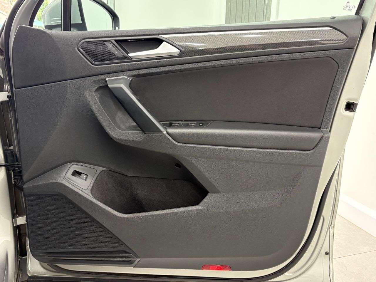 2019 VOLKSWAGEN TIGUAN 2019 VOLKSWAGEN TIGUAN