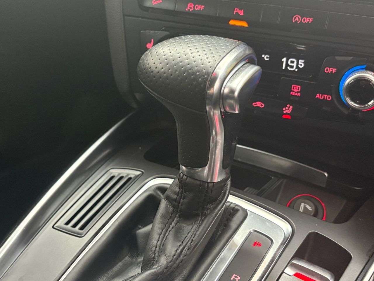 2016 AUDI Q5 2016 AUDI Q5