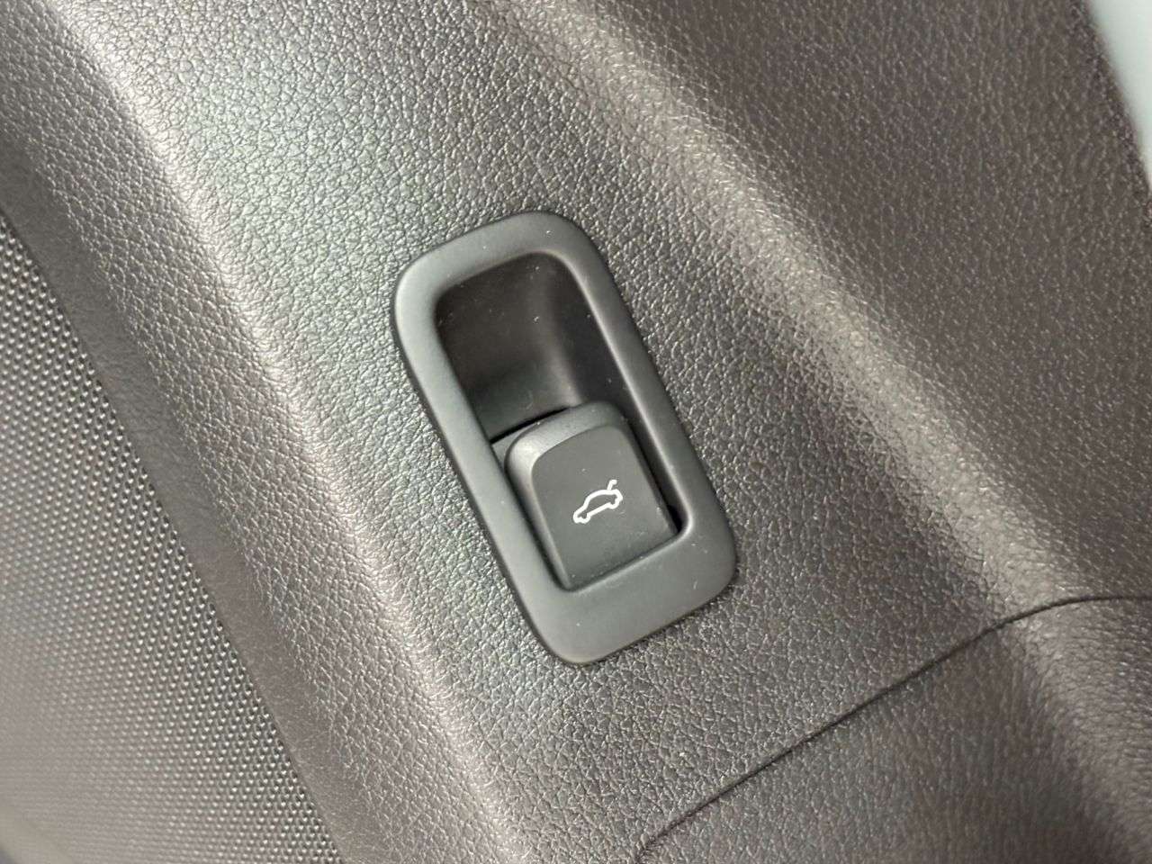 2018 AUDI Q2 2018 AUDI Q2