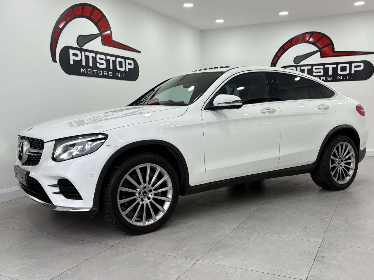 A 2018 MERCEDES-BENZ GLC 2.1 GLC250d AMG Line (Premium) Coupe 5dr Diesel G-Tronic+ 4MATIC Euro 6 (s/ A 2018 MERCEDES-BENZ GLC 2.1 GLC250d AMG Line (Premium) Coupe 5dr Diesel G-Tronic+ 4MATIC Euro 6 (s/