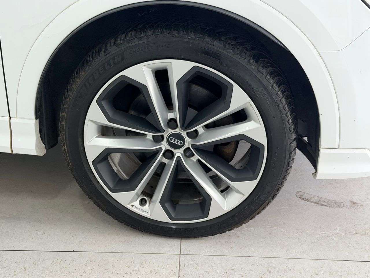 2019 AUDI Q3 2019 AUDI Q3