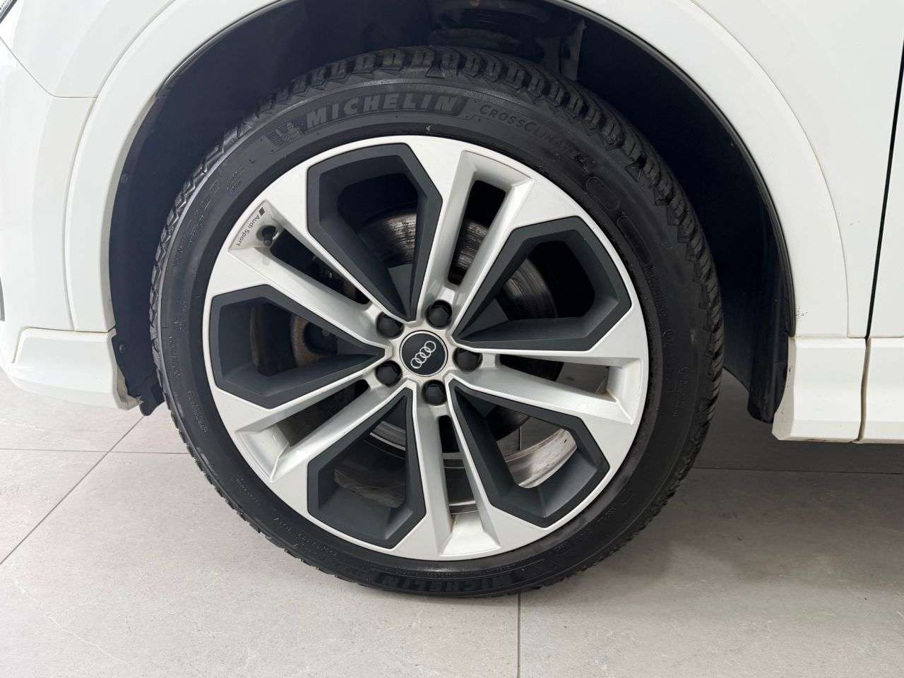 2019 AUDI Q3 2019 AUDI Q3