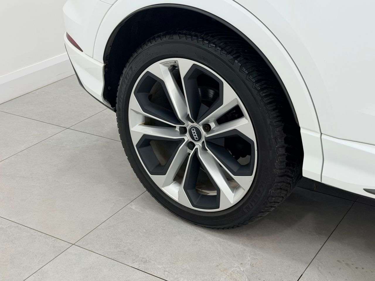 2019 AUDI Q3 2019 AUDI Q3
