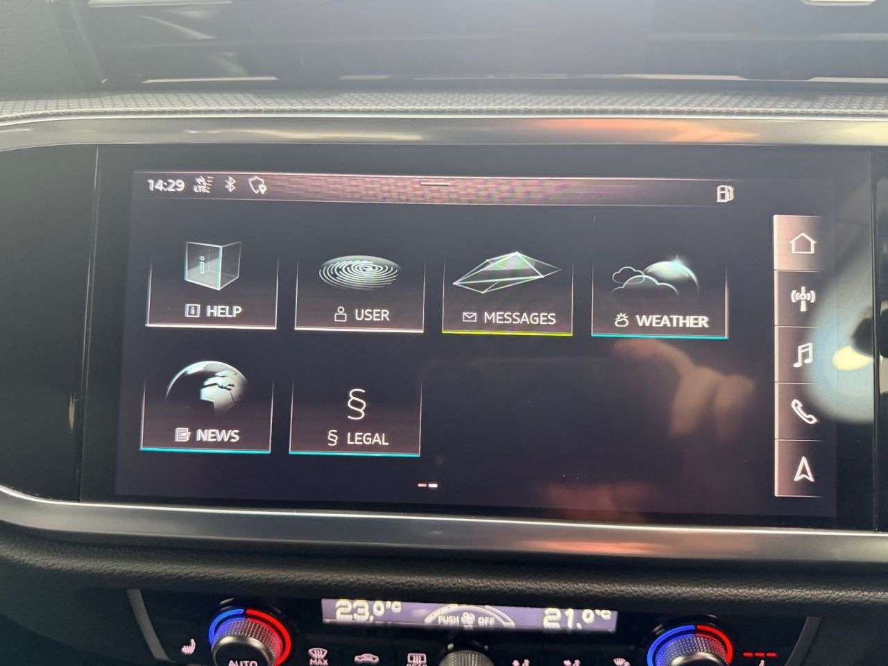 2019 AUDI Q3 2019 AUDI Q3