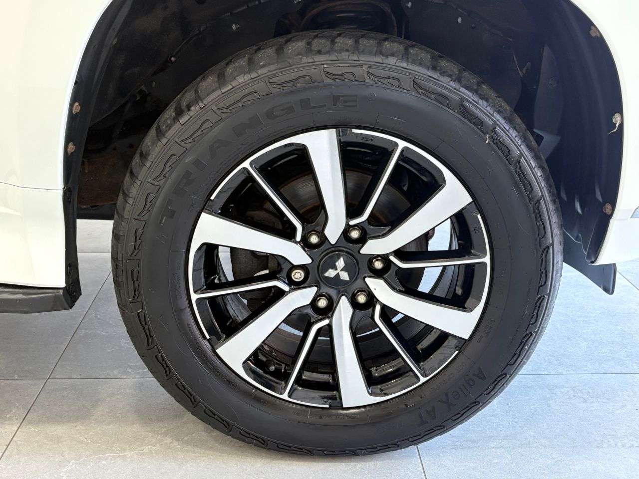 2019 MITSUBISHI SHOGUN SPORT 2019 MITSUBISHI SHOGUN SPORT