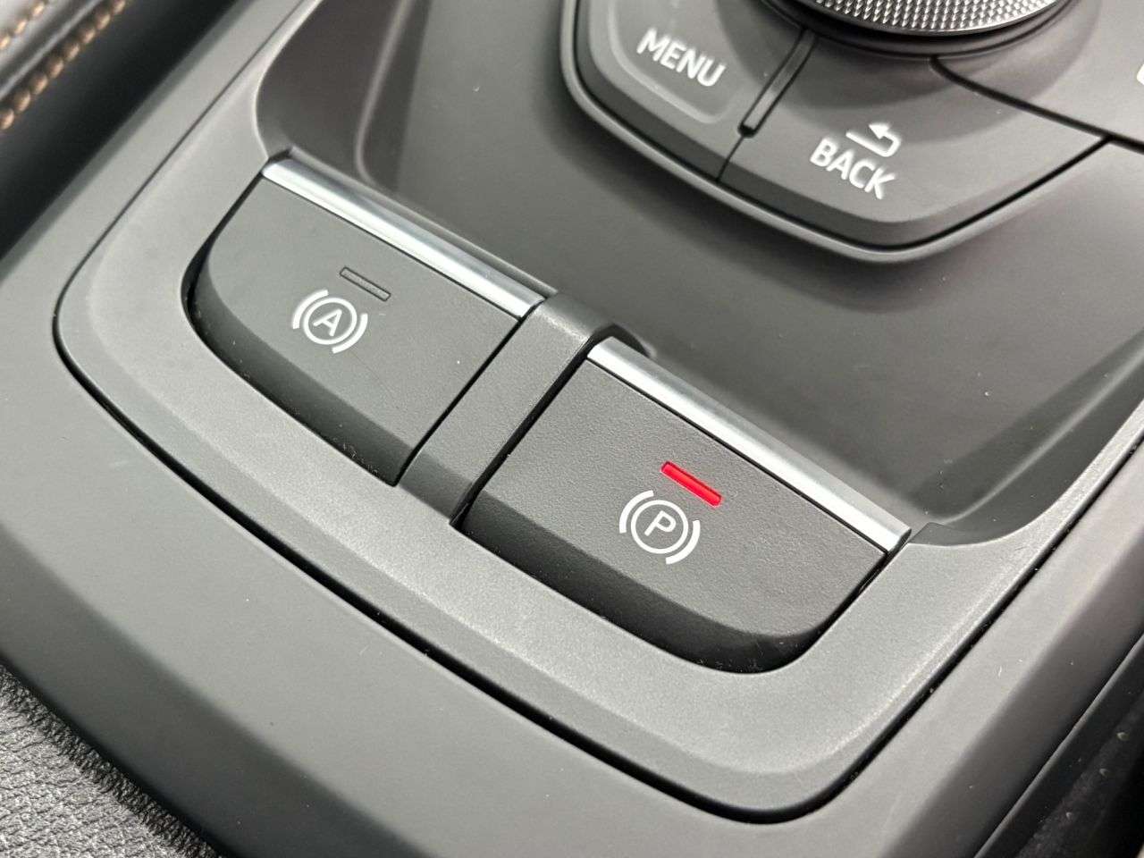 2018 AUDI Q2 2018 AUDI Q2