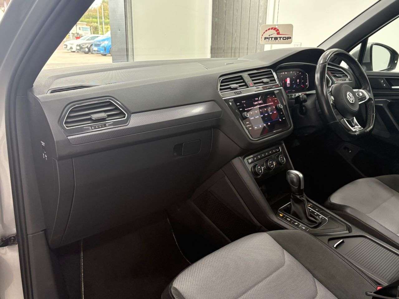 2019 VOLKSWAGEN TIGUAN 2019 VOLKSWAGEN TIGUAN