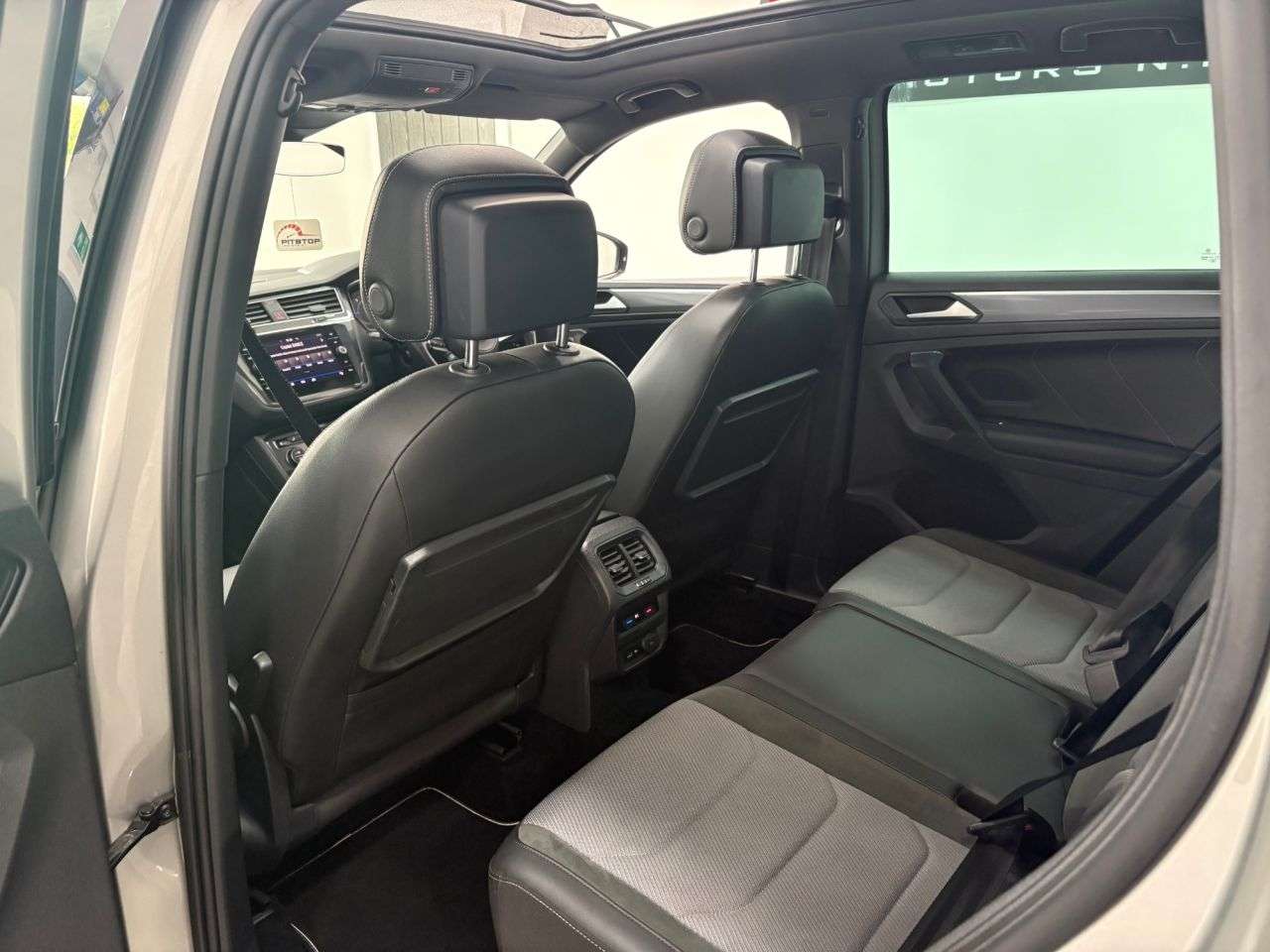 2019 VOLKSWAGEN TIGUAN 2019 VOLKSWAGEN TIGUAN