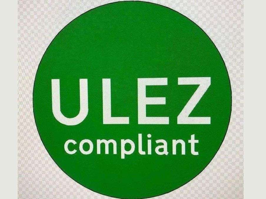 2014 ASTON MARTIN VANTAGE 2014 ASTON MARTIN VANTAGE