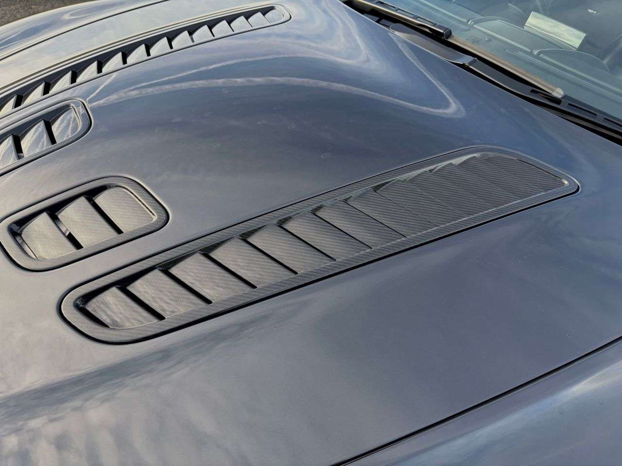 2014 ASTON MARTIN VANTAGE 2014 ASTON MARTIN VANTAGE