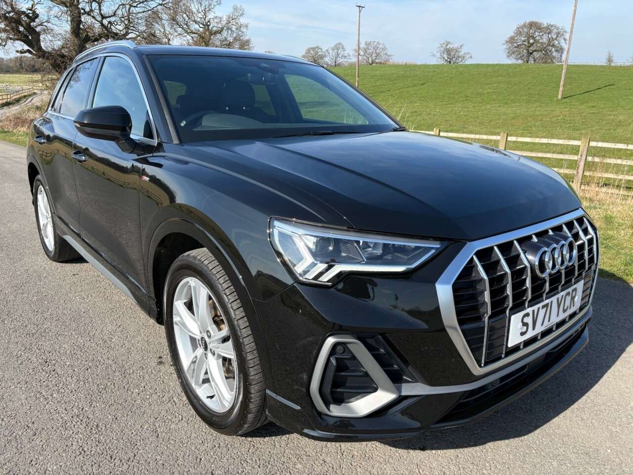2021 AUDI Q3 2021 AUDI Q3