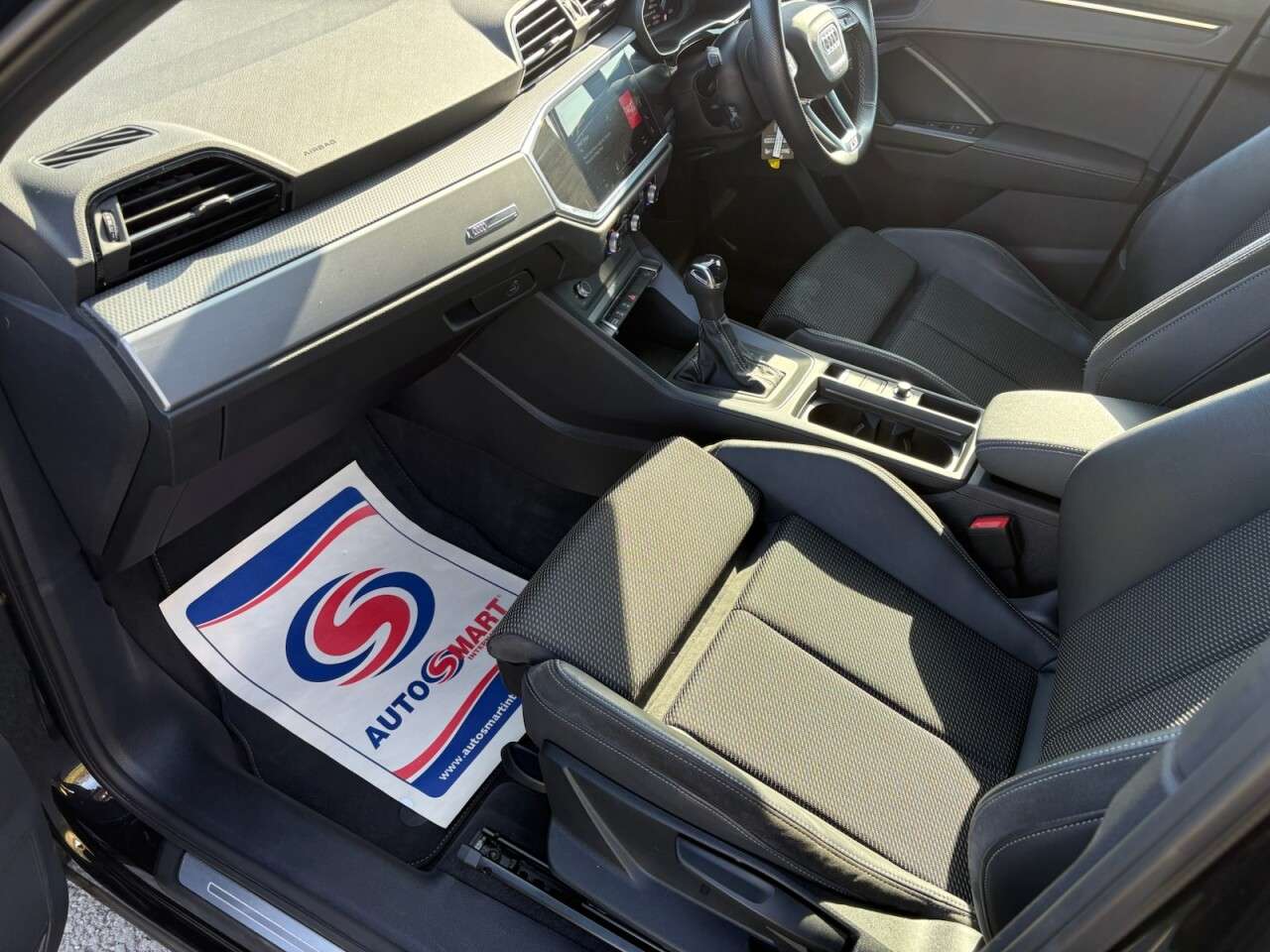 2021 AUDI Q3 2021 AUDI Q3